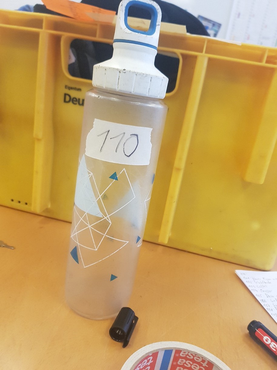 [110] Trinkflasche